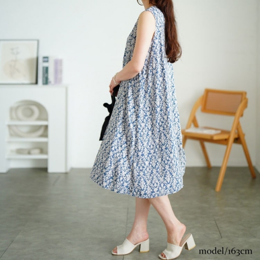 専用　　　　大きいサイズ♡異素材♡パフスリーブドッキングワンピ♡小花柄♡XL Lace Ladies 小花柄 パフスリーブ ロング丈 フレア ワンピース