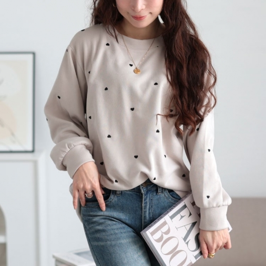 タグ付新品　今期　HUMAN WOMAN 日本製　ダイヤレースプルオーバー 大きいサイズ レディース ダイヤモンドネックシャーリングプル