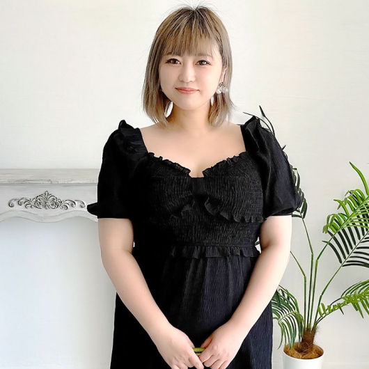 大きいサイズ レディース スクエアネックシャーリングワンピース