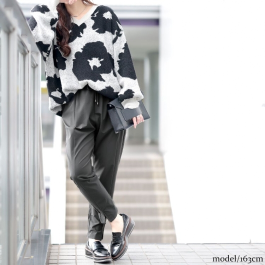 morw  三個で Meta Short 6