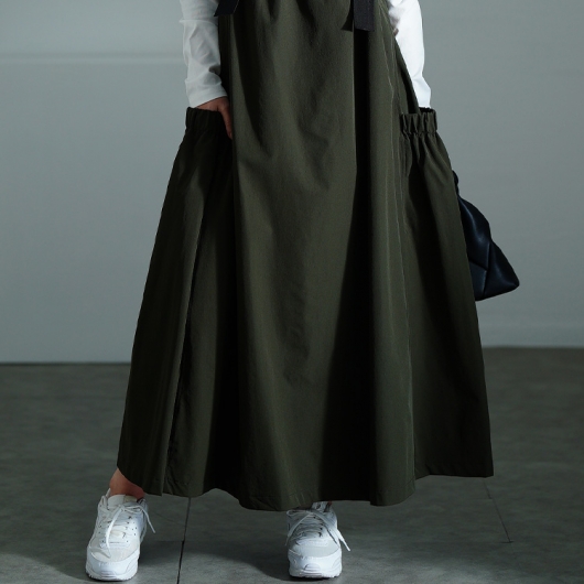 大きいサイズ レディース 軽量ストレッチマキシジャンパースカート