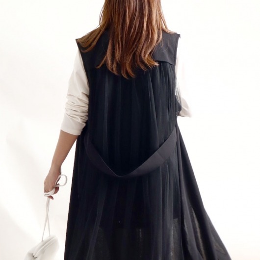 美品　Un carnet kese-moi ロングジレ 大きいサイズ レディース バックチュール切替えロングジレ maru