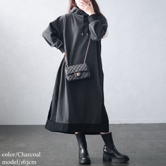 【カオス】サイドスリットフェルムワンピース パーカー カジュアル ブラック カオス】サイドスリットフェルムワンピース パーカー カジュアル