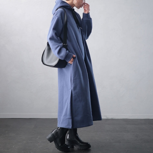 大きいサイズ レディース 裏起毛サイドスリットフード付きワンピース