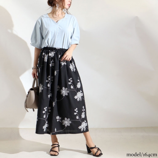 ヨーガンレール新品未使用 変更 切り替え 刺繍デザイン ロングスカート 日本製
