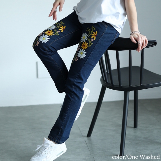 大きいサイズ レディース 花刺繍ストレッチスキニーデニム wan